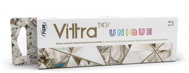 Vittra APS Unique, Universal Shade - Syringe. Light-Cured, Chroma Composite